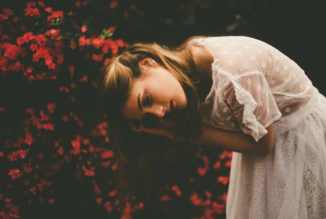 Danielle-Hulls-RAW-Sydney-Photographer-on-Whim-Online-Magazine-1-640x430