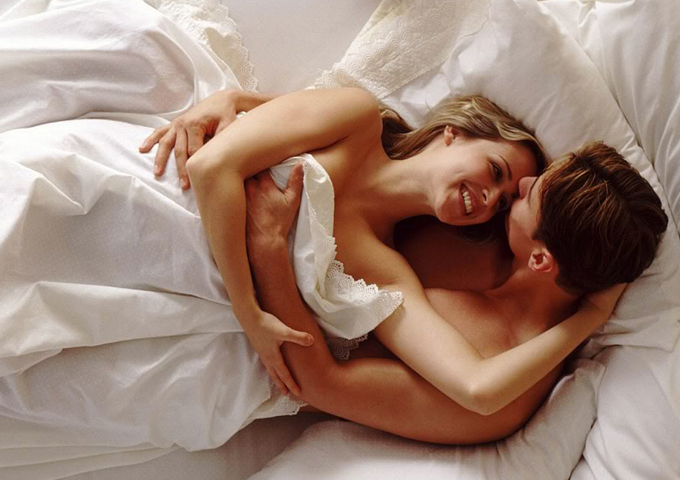 8 привычек пар, у которых все отлично в постели ›