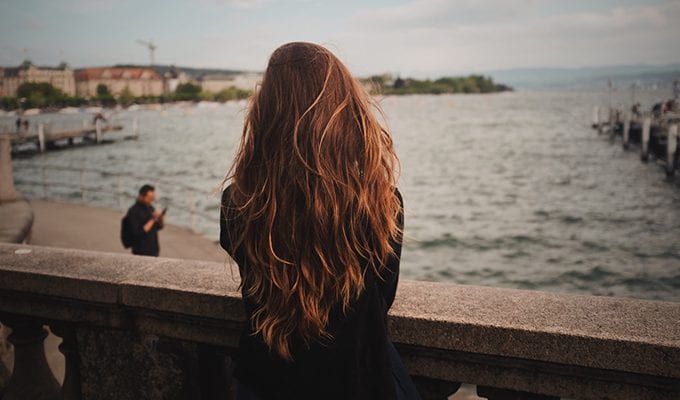 8 причин, по которым вы все еще одиноки, даже если почти идеальны ›