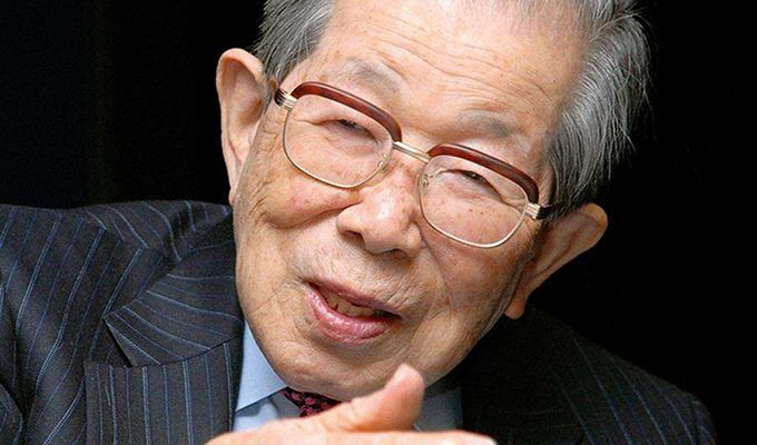 Не выходите на пенсию: совет японского доктора, прожившего 105 лет ›