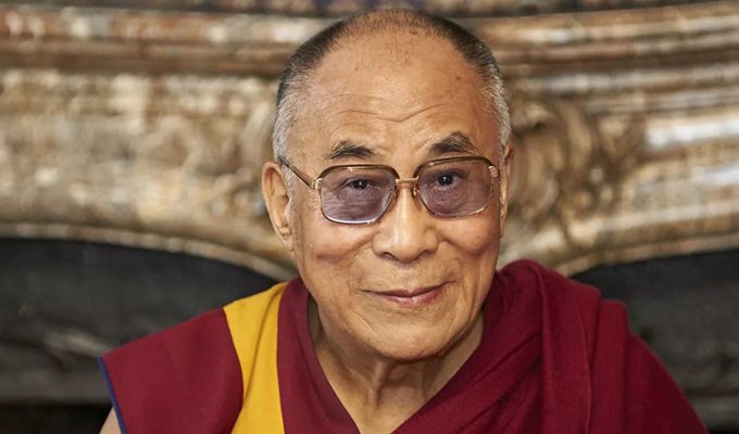 Вы ждете мужчину, а его все нет: 7 заповедей Далай-ламы для женщин ›