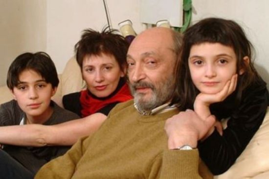 Актер с Анной Ямпольской и детьми | Фото: starhit.ru