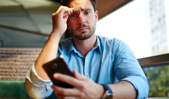14 текстовых сообщений, которые отпугивают мужчин ›