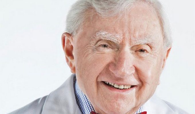 5 правил долгой и счастливой жизни от старейшего практикующего врача в мире ›